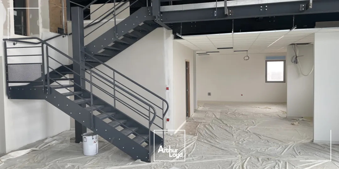 Locaux d'activité & Entrepôts - Location - BEAUVAIS - 60000 - 362-2585 - 7818221