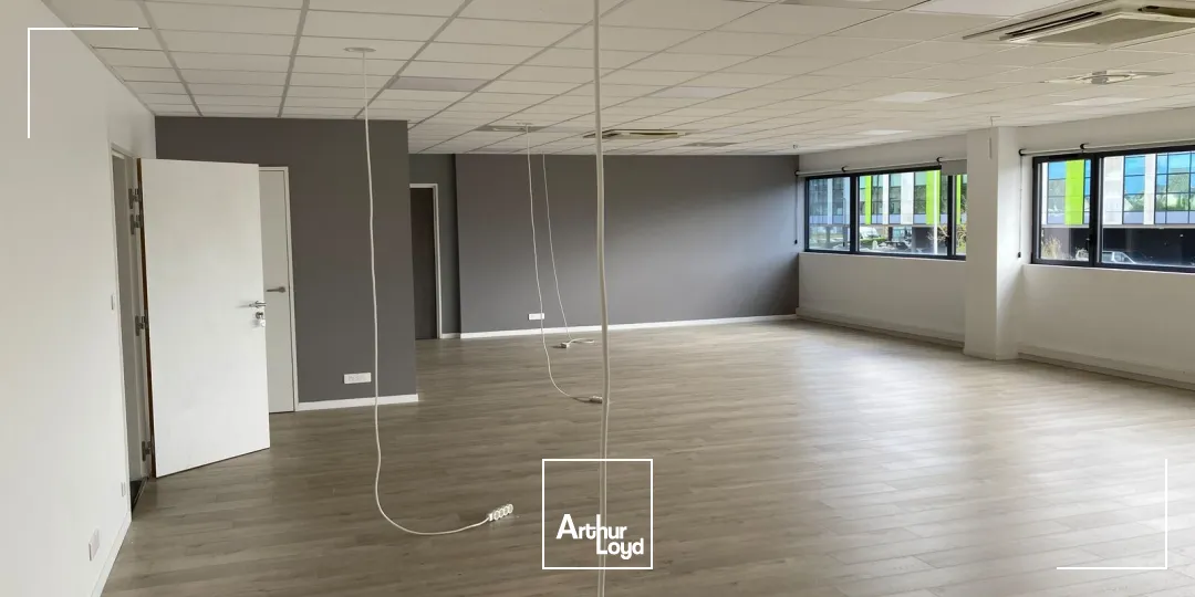 Bureaux - Location - GUIPAVAS - 29490 - 351-1370 - 7818280