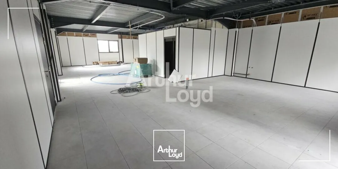 Bureaux - Location - SAINTE-HÉLÈNE-DU-LAC - 73800 - 140-280 - 7818479