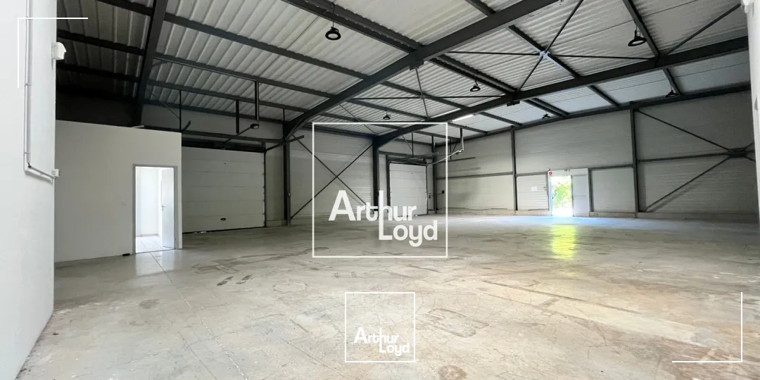 Locaux d'activité & Entrepôts - Location - GALLARGUES LE MONTUEUX - 30660 - 430-430 - 7819091