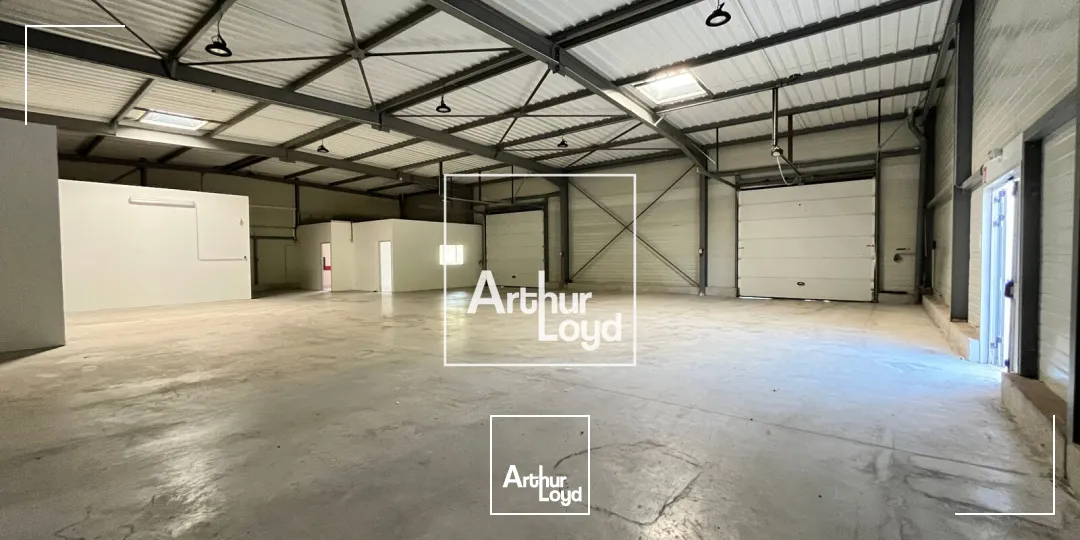 Locaux d'activité & Entrepôts - Location - GALLARGUES LE MONTUEUX - 30660 - 430-430 - 7819093