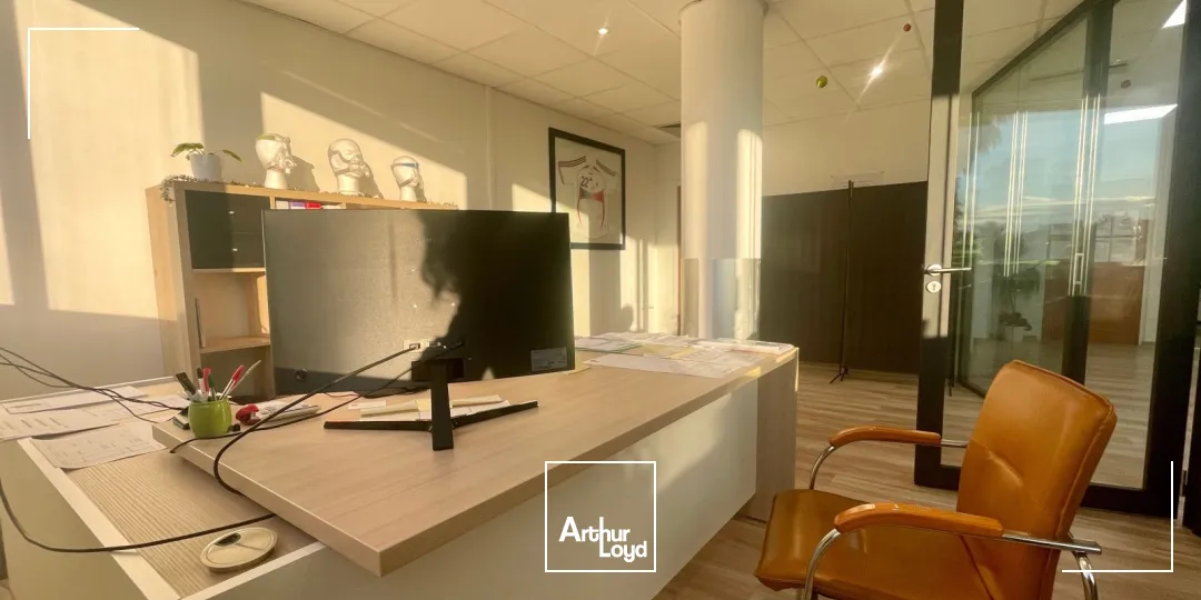 Bureaux - Location - NIMES - 30900 - 152.59-152.59 - 7819144