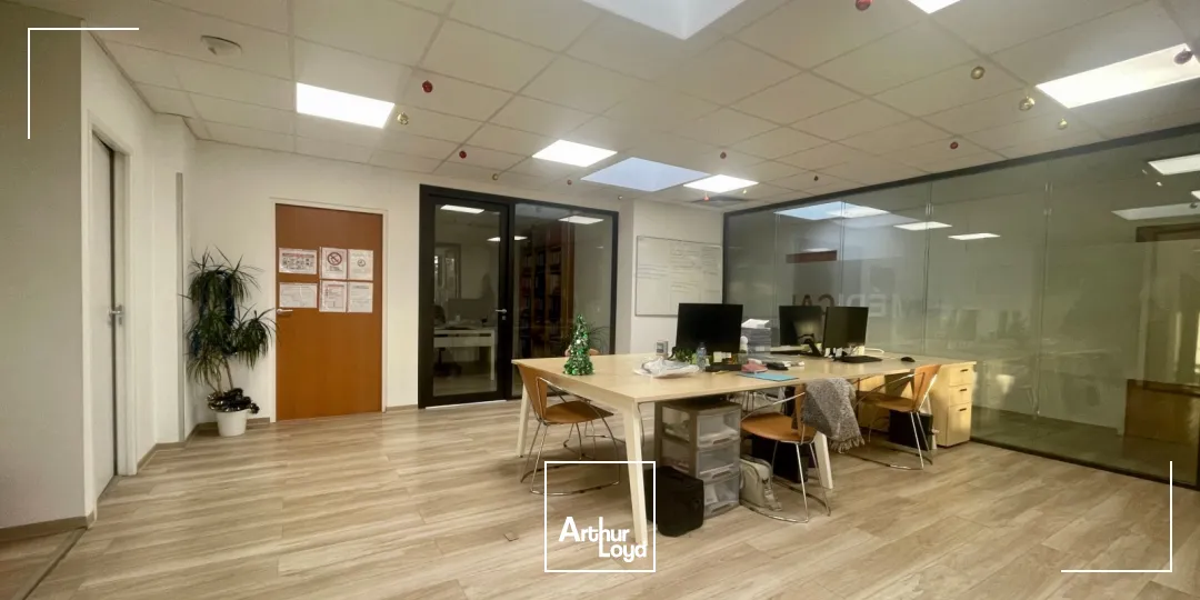 Bureaux - Location - NIMES - 30900 - 152.59-152.59 - 7819149
