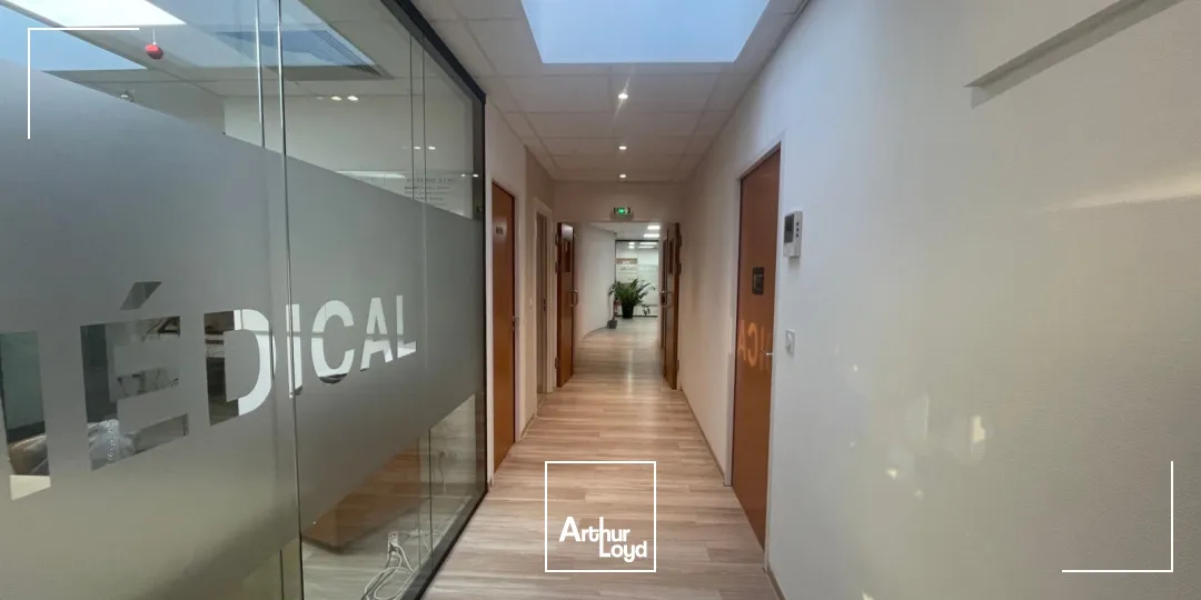 Bureaux - Location - NIMES - 30900 - 152.59-152.59 - 7819156