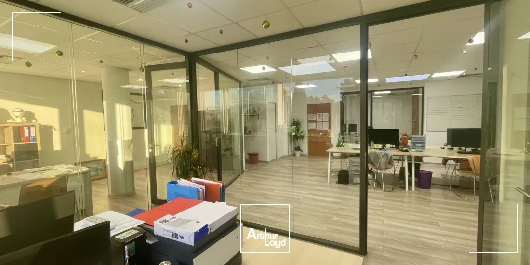 Bureaux - Location - NIMES - 30900 - 152.59-152.59 - 7819158