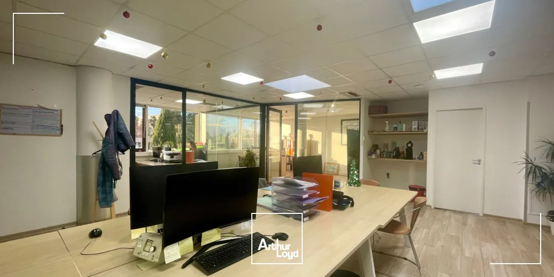 Bureaux - Location - NIMES - 30900 - 152.59-152.59 - 7819157