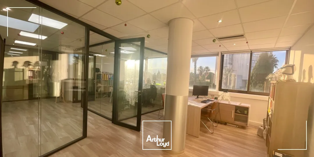 Bureaux - Location - NIMES - 30900 - 152.59-152.59 - 7819151