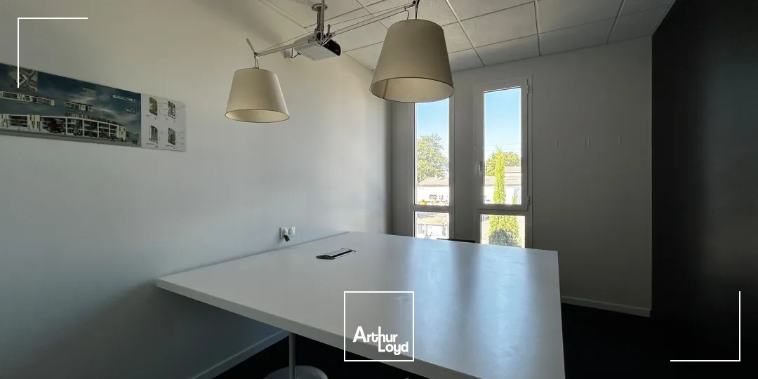 Bureaux - Location - MERIGNAC - 33700 - 120-120 - 7819223