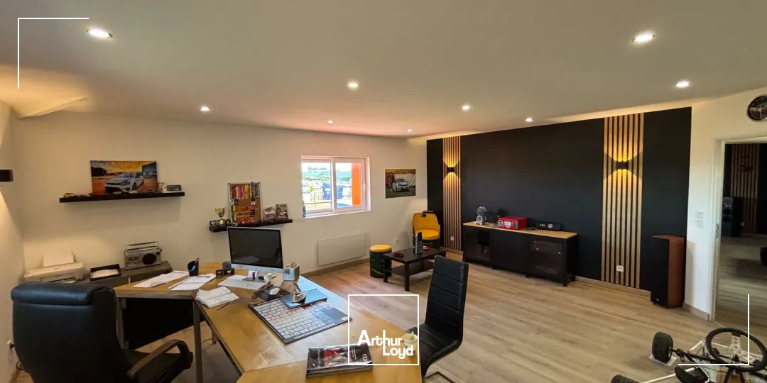 Locaux d'activité & Entrepôts - Vente - PISSY POVILLE - 76360 - 600-600 - 7819288