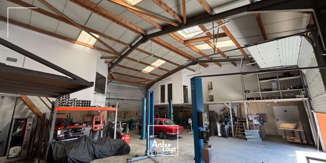 Locaux d'activité & Entrepôts - Vente - PISSY POVILLE - 76360 - 600-600 - 7819291