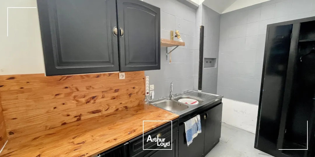 Locaux commerciaux - Location - GRAVIGNY - 27930 - 70-70 - 7819396