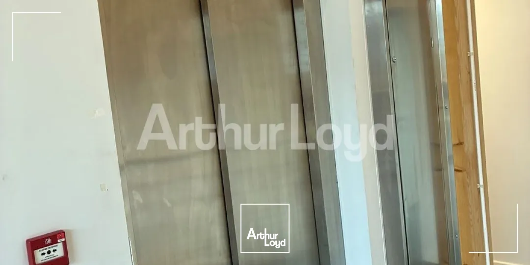 Bureaux - Location - VILLENEUVE D'ASCQ - 59650 - 861.2-861.2 - 7819677