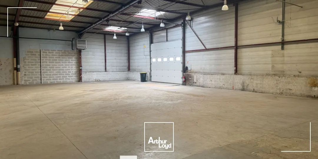 Locaux d'activité & Entrepôts - Location - DARDILLY - 69570 - 865-865 - 7819773