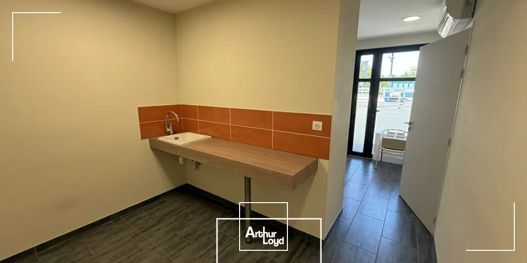 Bureaux - Location - BRIVE-LA-GAILLARDE - 19100 - 17-17 - 7821011