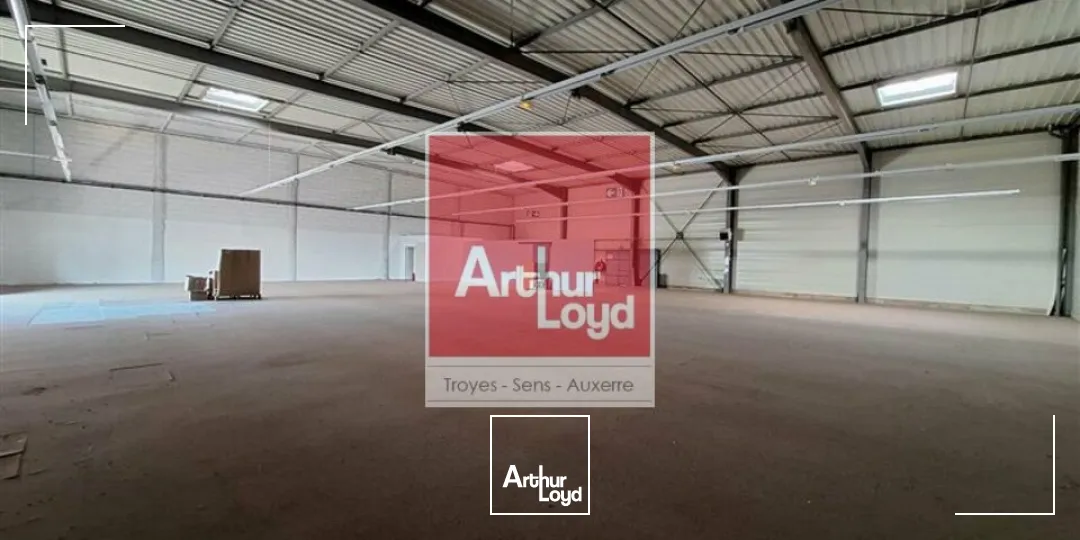 Locaux commerciaux - Location - MONÉTEAU - 89470 - 753.31-753.31 - 7821058