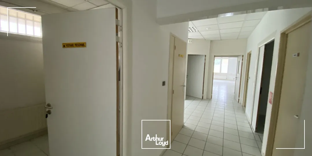Bureaux - Location - SALON DE PROVENCE - 13300 - 200-200 - 7821127