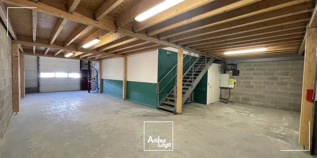 Locaux d'activité & Entrepôts - Location - BEAUVAIS - 60000 - 275-275 - 7821250