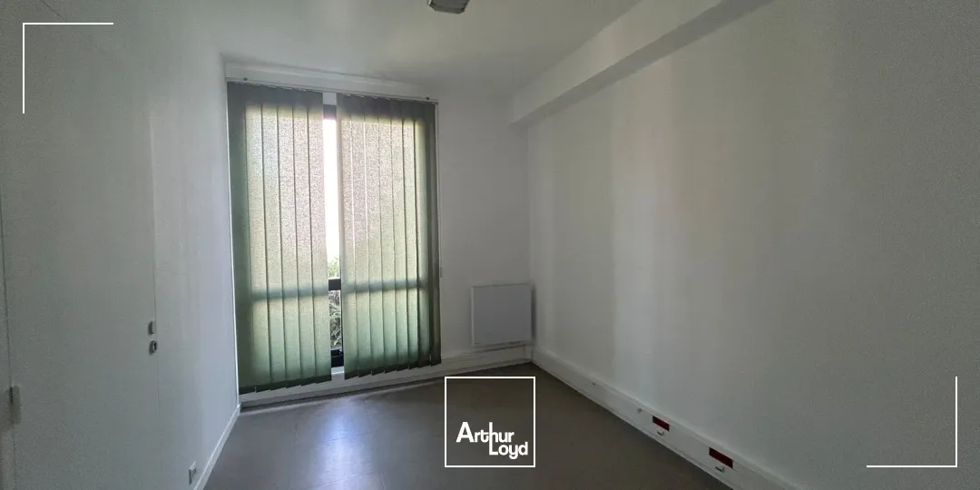 Bureaux - Location - SAINT NAZAIRE - 44600 - 123-123 - 7821386