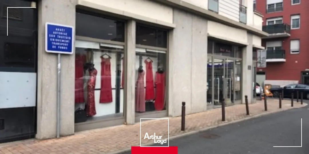 Locaux commerciaux - Location - VILLEFRANCHE SUR SAONE - 69400 - 102-102 - 7821400