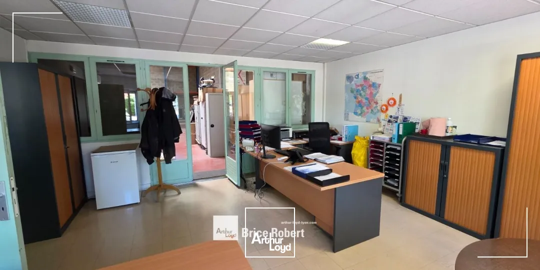 Locaux d'activité & Entrepôts - Location - SAINT PRIEST - 69800 - 374-374 - 7821620