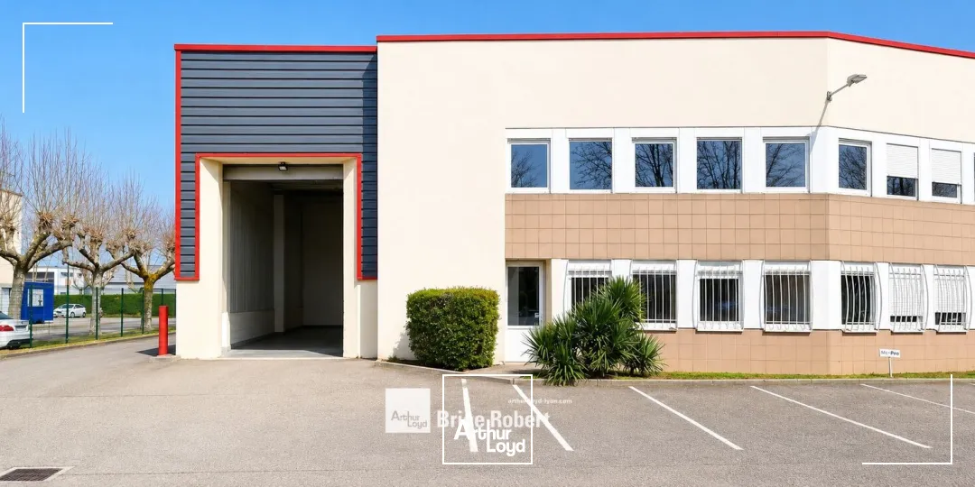 Locaux d'activité & Entrepôts - Location - SAINT PRIEST - 69800 - 374-374 - 7821616