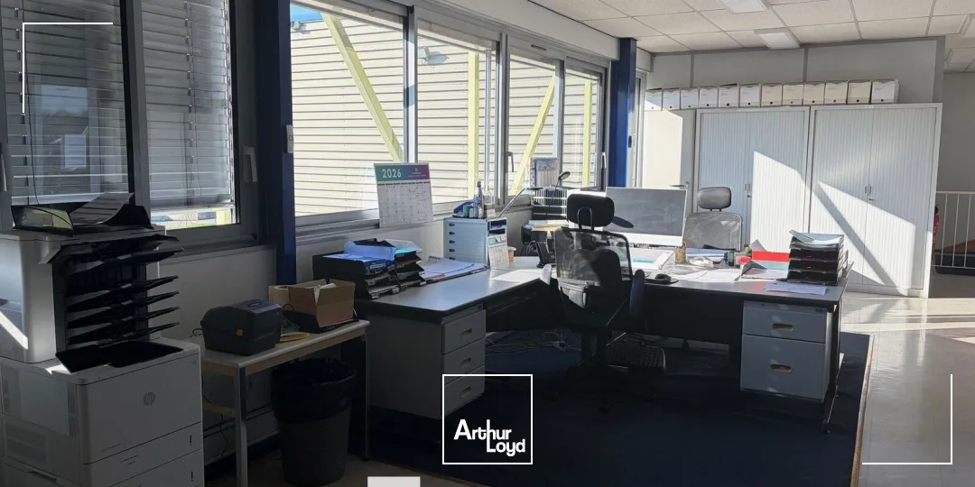 Locaux d'activité & Entrepôts - Vente - LES ÉCHETS - 01700 - 2242-2242 - 7821633