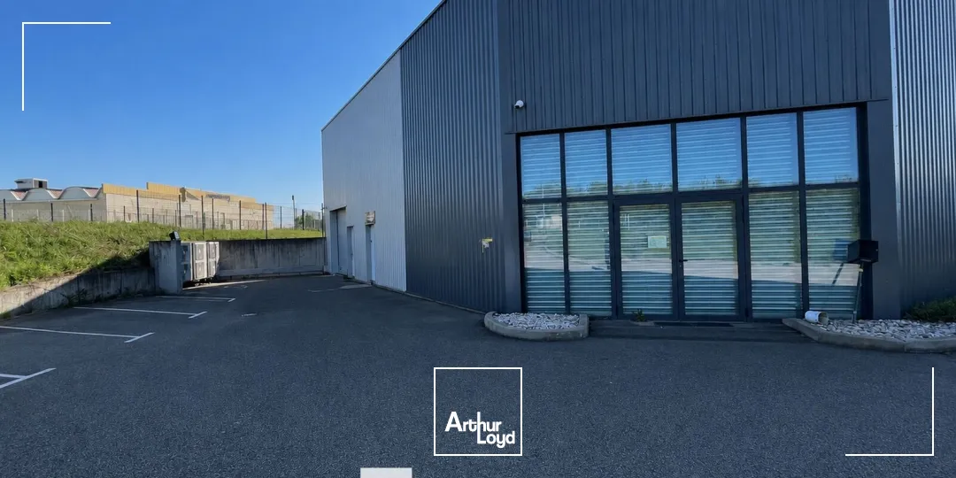 Locaux d'activité & Entrepôts - Location - DAVEZIEUX - 07430 - 361.08-361.08 - 7821640