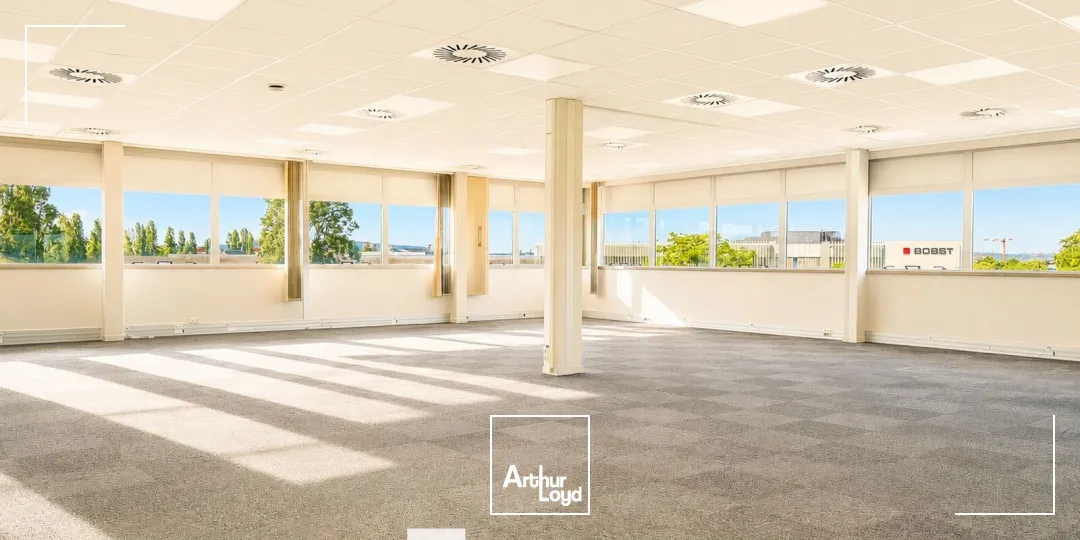 Bureaux - Location - BRON - 69500 - 300-689 - 7821647