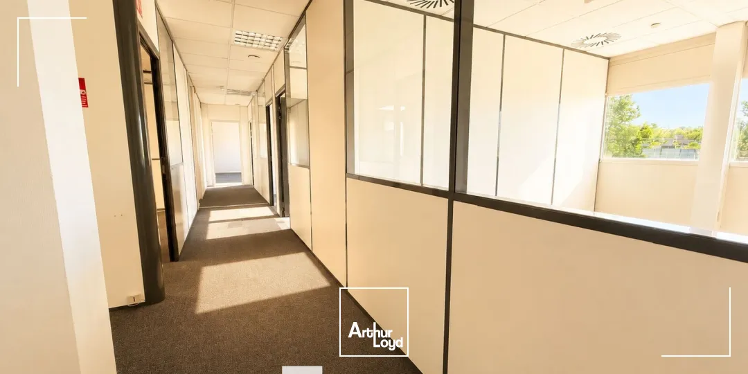Bureaux - Location - BRON - 69500 - 300-689 - 7821648