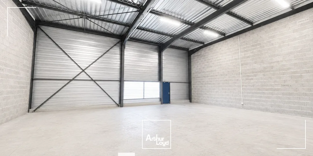 Locaux d'activité & Entrepôts - Location - BRINDAS - 69126 - 342-342 - 7821667