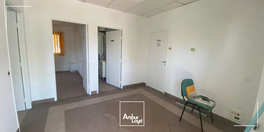 Bureaux - Location - SALON DE PROVENCE - 13300 - 70-70 - 7822086