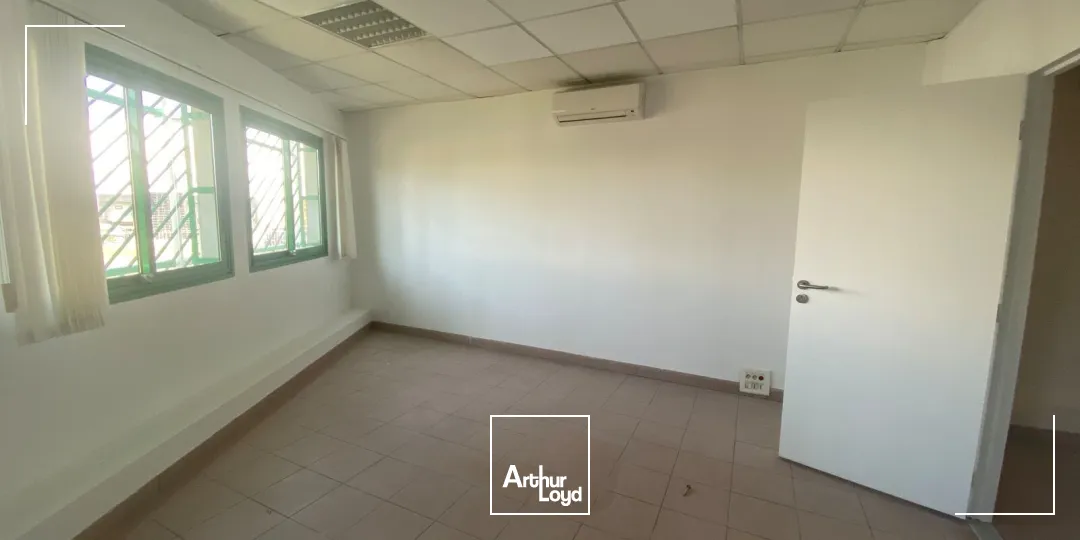 Bureaux - Location - SALON DE PROVENCE - 13300 - 70-70 - 7822088