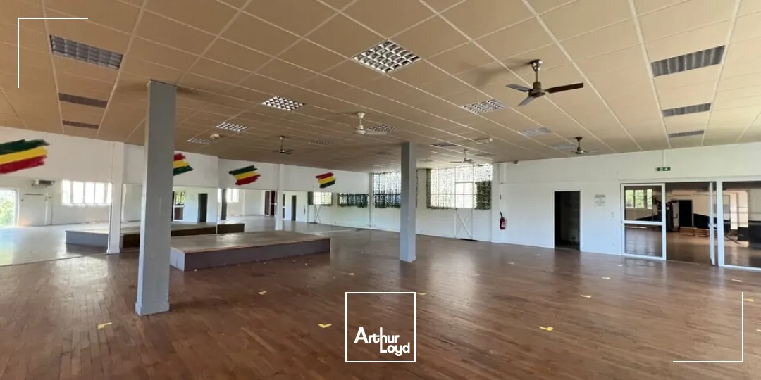 Locaux commerciaux - Vente - ANGOULEME - 16000 - 1850-1850 - 7822340