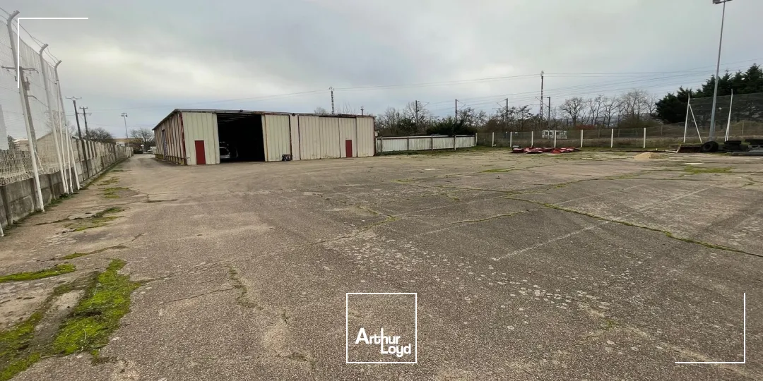 Locaux d'activité & Entrepôts - Vente - GAILLON - 27600 - 700-700 - 7822376