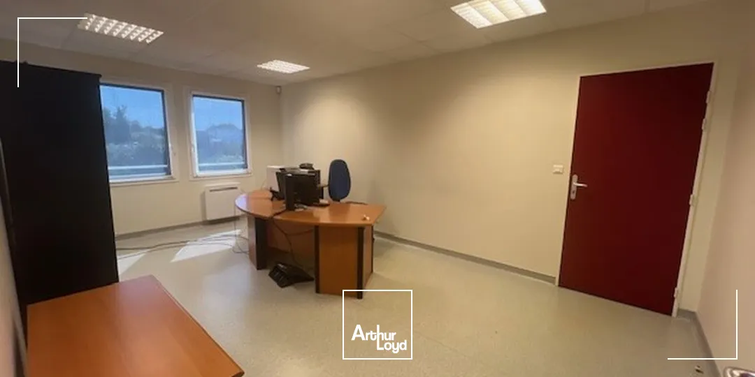 Locaux d'activité & Entrepôts - Vente - GOMETZ LE CHATEL - 91940 - 520-520 - 7822458