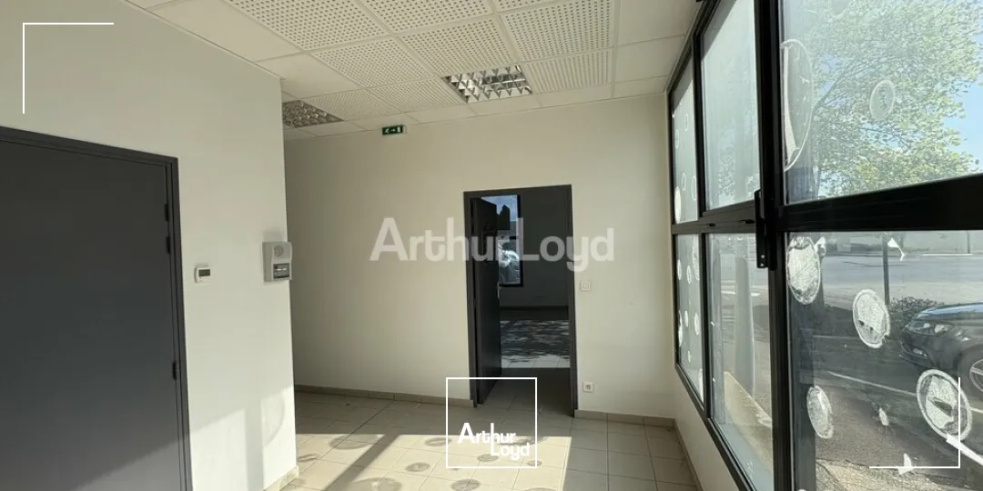 Locaux commerciaux - Location - TOURS-SUR-MARNE - 51150 - 98.23-98.23 - 7822844