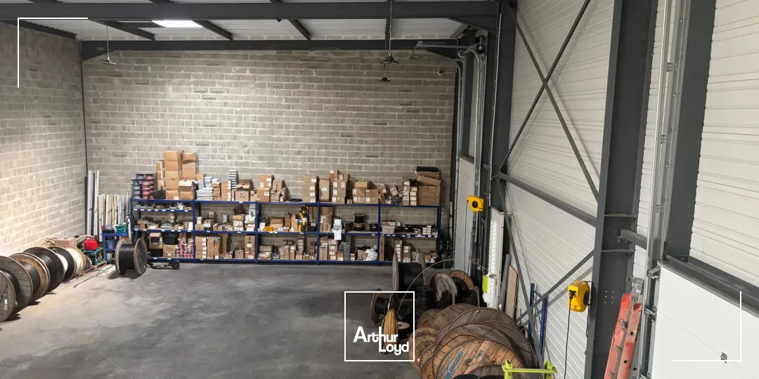 Locaux d'activité & Entrepôts - Location - BEAUVAIS - 60000 - 144-144 - 7823017