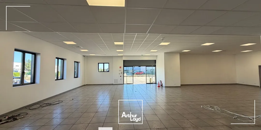 Locaux d'activité & Entrepôts - Location - GENAS - 69740 - 2070-2070 - 7823410