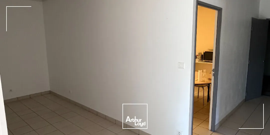 Locaux d'activité & Entrepôts - Vente - COUZEIX - 87270 - 375-375 - 7824301