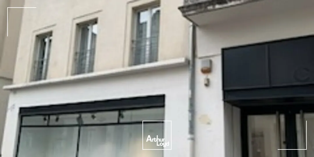Locaux commerciaux - Location - AVIGNON - 84000 - 235.46-235.46 - 7824373