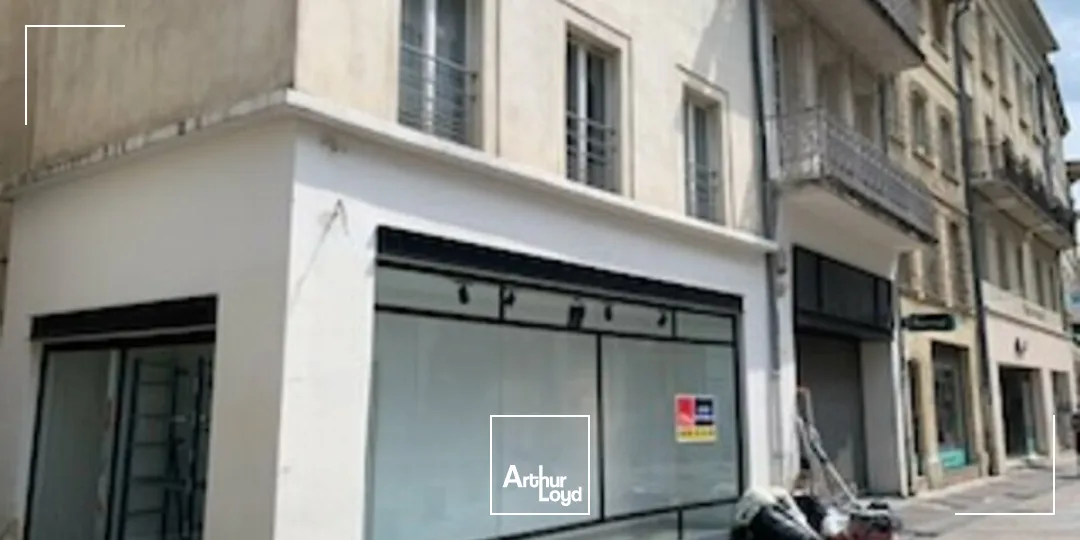 Locaux commerciaux - Location - AVIGNON - 84000 - 235.46-235.46 - 7824370