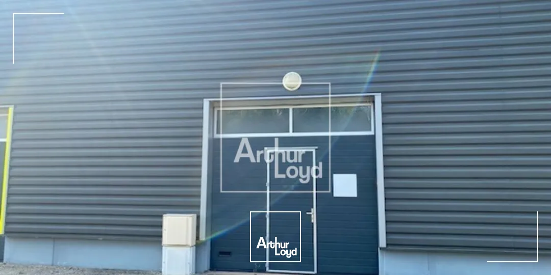 Locaux d'activité & Entrepôts - Location - CHARTRETTES - 77590 - 112-112 - 7824426