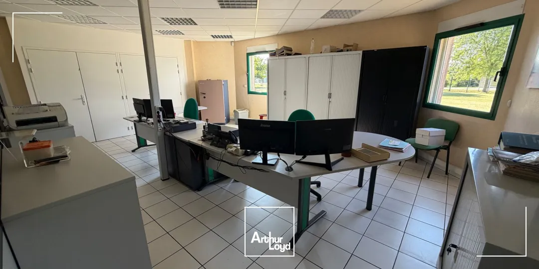 Locaux d'activité & Entrepôts - Vente - DOUDEVILLE - 76560 - 2610-2610 - 7824668