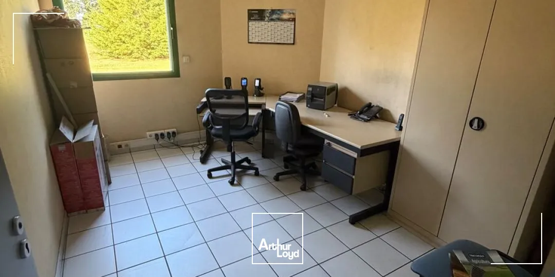 Locaux d'activité & Entrepôts - Vente - DOUDEVILLE - 76560 - 2610-2610 - 7824670