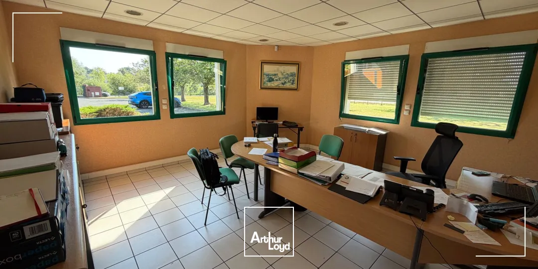 Locaux d'activité & Entrepôts - Vente - DOUDEVILLE - 76560 - 2610-2610 - 7824679