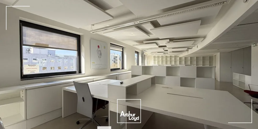 Bureaux - Vente - LYON - 69003 - 163.26-1422.65 - 7825042
