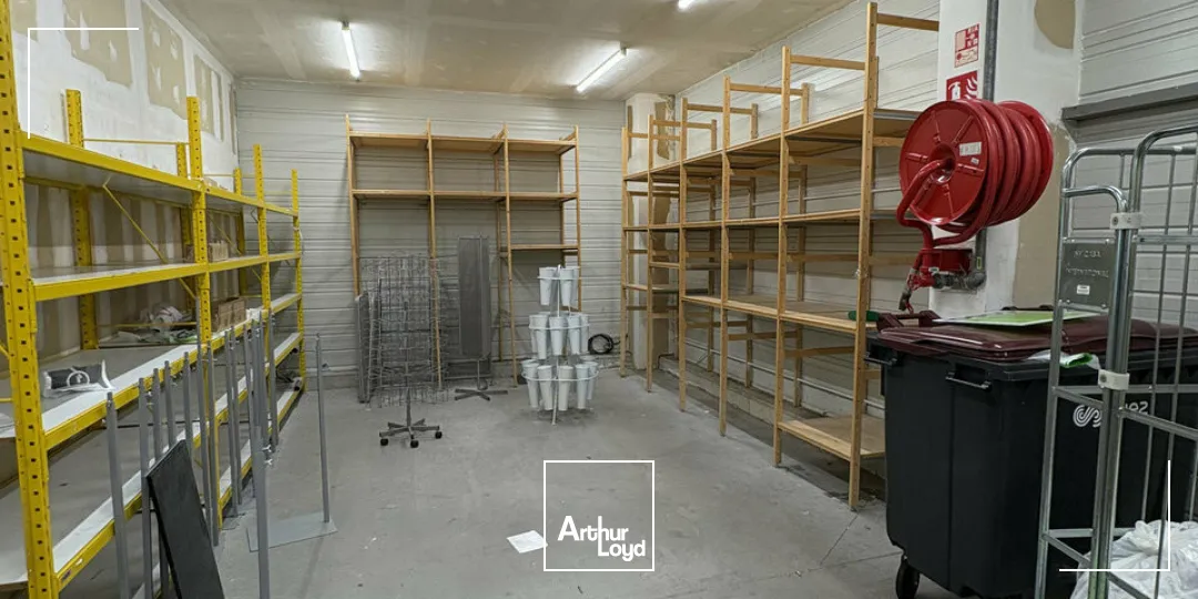 Locaux commerciaux - Location - SARREGUEMINES - 57200 - 690-690 - 7826247