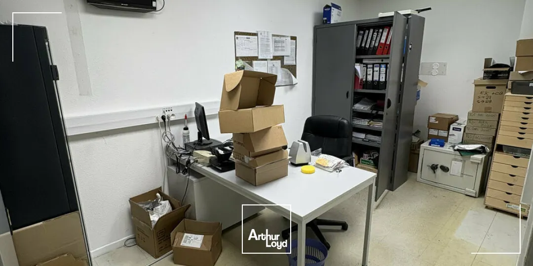 Locaux commerciaux - Location - SARREGUEMINES - 57200 - 690-690 - 7826249