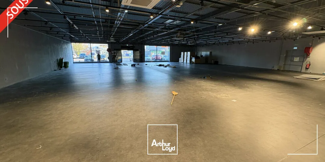 Locaux commerciaux - Location - SARREGUEMINES - 57200 - 690-690 - 7826251