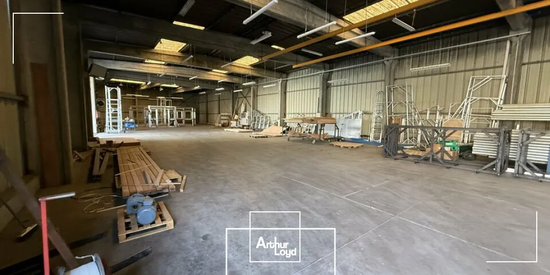 Locaux d'activité & Entrepôts - Vente - BRIVE-LA-GAILLARDE - 19100 - 29092-29092 - 7826327